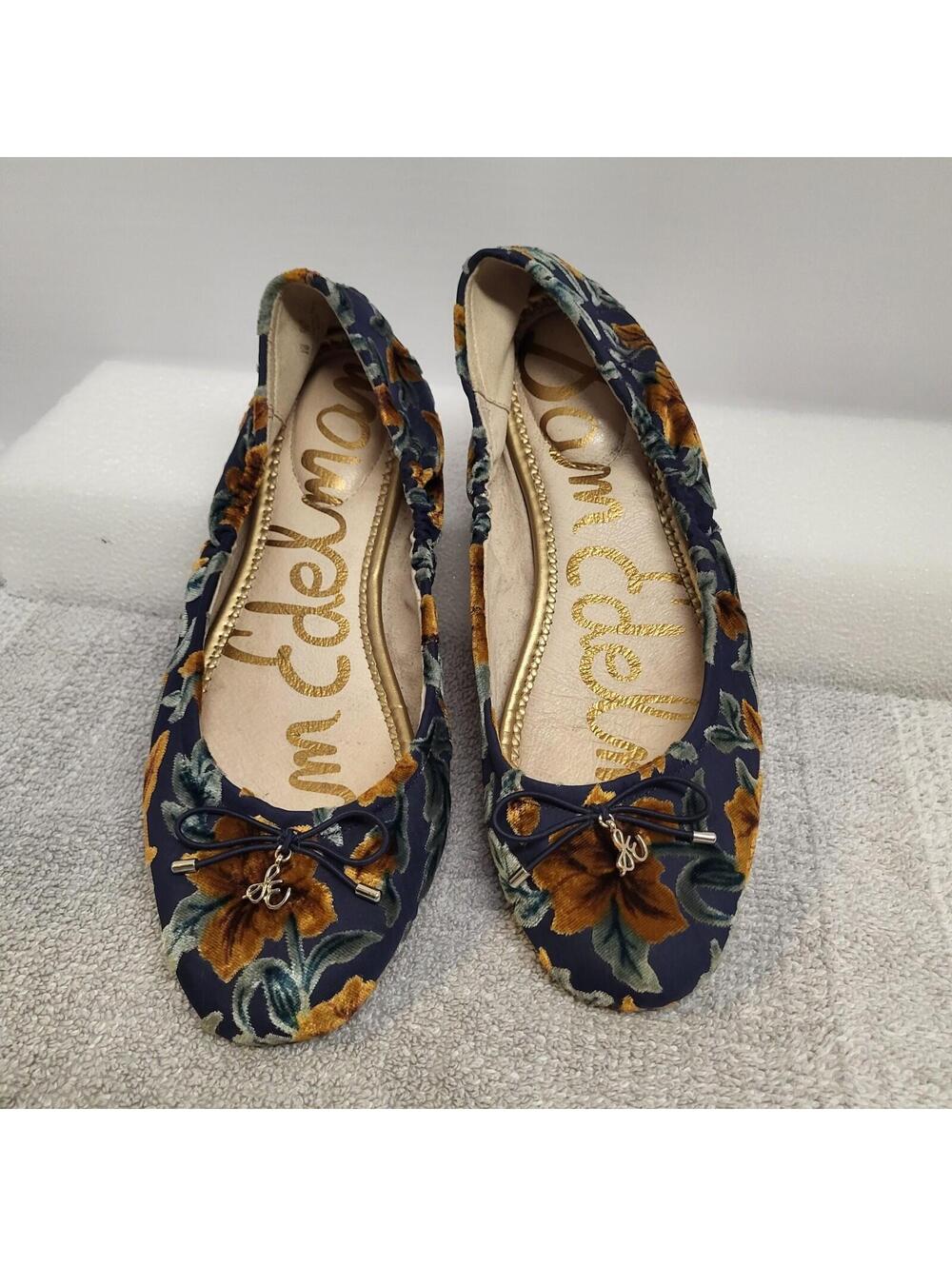 Sam Edelman Felicia ballet flats  blue and yellow floral velvet fabric women's 8